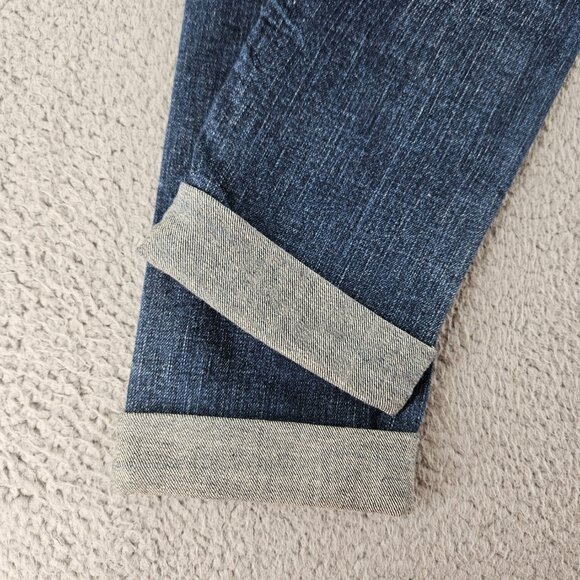 Silver Jeans Aiko Capri Womens 24 Distressed Denim Defined Curve New With Tags - Picture 16 of 16